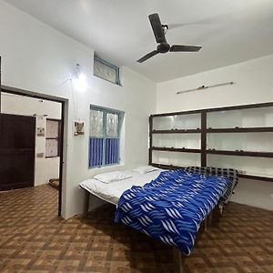 Double or Twin Room Private Bathroom